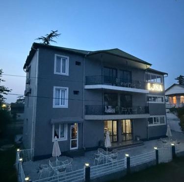 LUNA Hotel