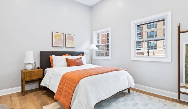Luxurious 2BR BnB ★ Urban Escape ★ Heart of DC ★ Discover DC in Washington