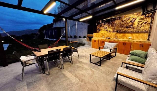 Luxury House in Prestige Place