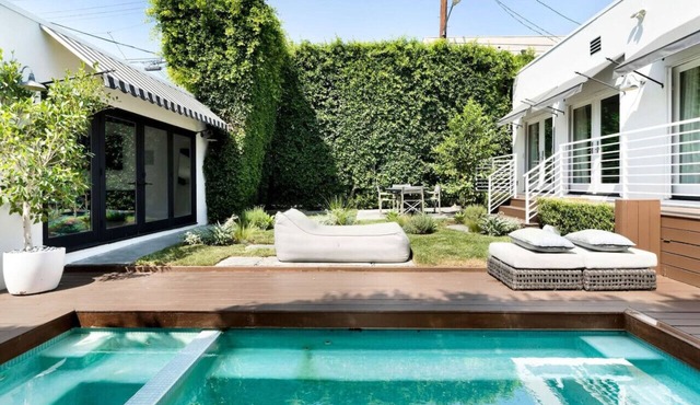 Luxury Melrose District 3BR Retreat Pool Spa Gym in Los Angeles