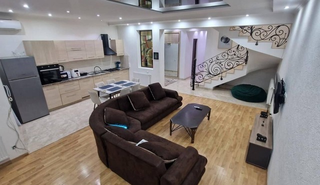 Luxury Tbilisi Villa Surrounded by Villas – Pool, BBQ, Terrace, Garden