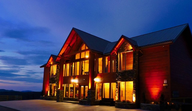 Mansion In The Sky | Large Groups | Private Views | Pool | Sleeps 34 in Gatlinburg