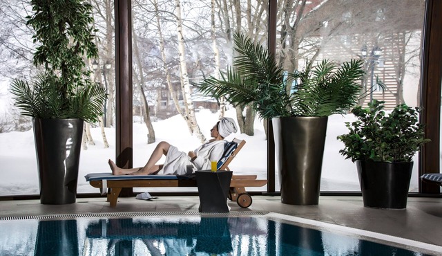 Marco Polo Sno. Luxury Villa in the Center of Gudauri, Ski in Ski out