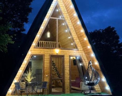 martvili canyon cottage Love nest