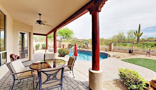 Mesa Desert Luxury Retreat in Mesa