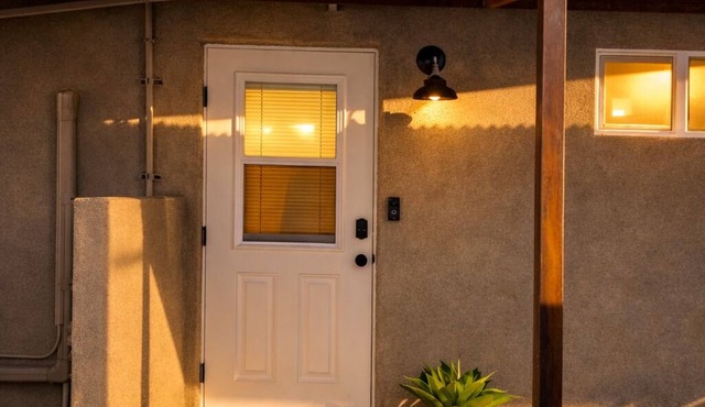 Minimalist Microstudio | Westside | Near DT, Trails, Dining in Tucson