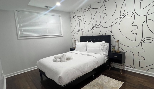 Modern 2-Bedroom Apartment in Vibrant DC in Washington