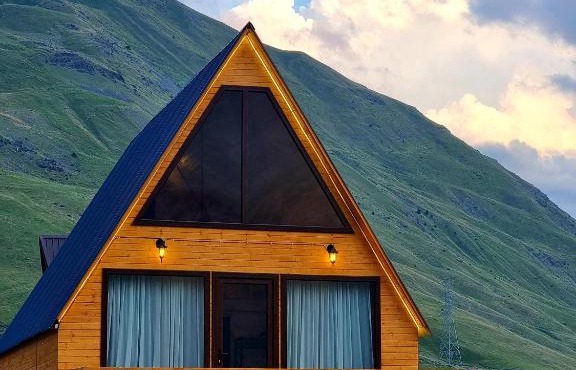 Mountain hut in Kazbegi