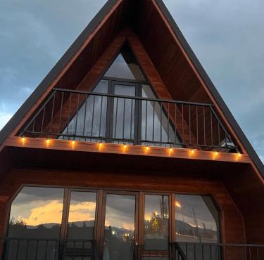 Nakas cottage