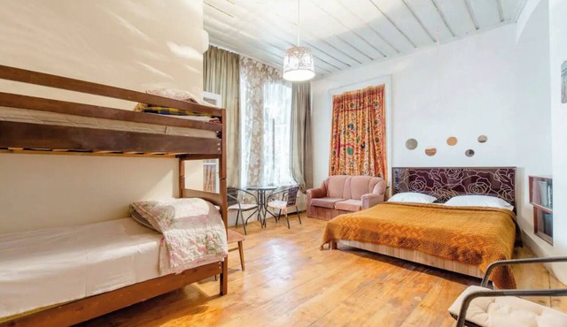Nana's Guesthouse