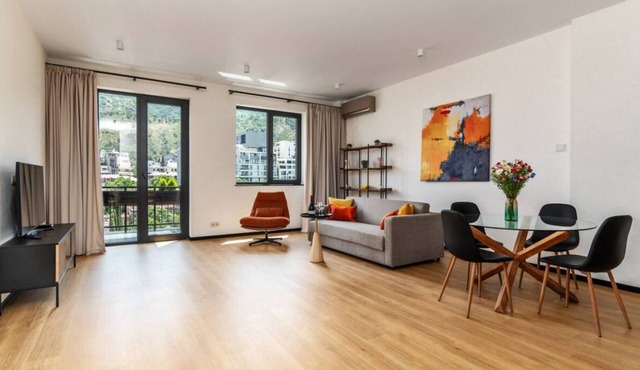 New apart in central Vake with stunning mountain & city view