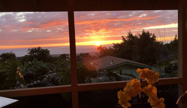 New Listing: Spacious Suite for 4x with panoramic ocean view in Kailua