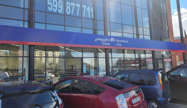 New stylish 2 bedroom Apartment New building & GYM - Supermarket on the building