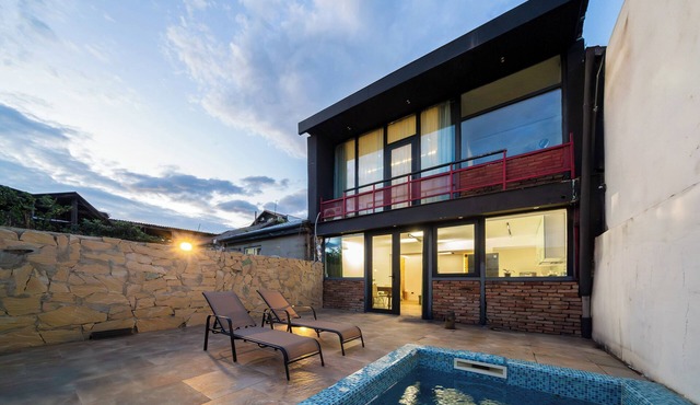 Niabi 3BDR Villa with pool