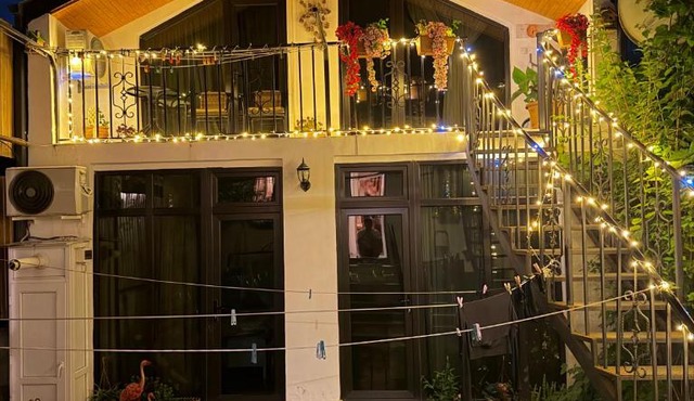 Nitsa Guest House