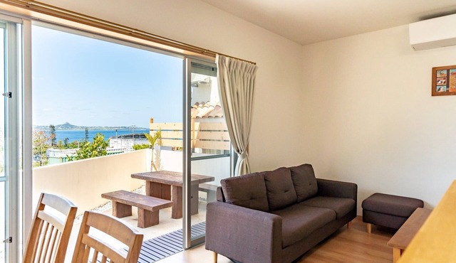 Ocean view rental villa 3minute walk to Ocean Ex/Kunigami-gun Okinawa in Kunigami-gun