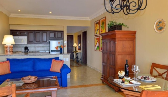 Oceanfront Suite @ Pueblo Bonito Sunset Beach - Feb 3rd - Feb 10thn in Cabo San Lucas