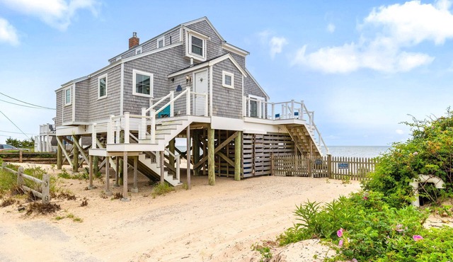 Oceanfront three bedroom home- breathtaking views of Nantucket Sound in Dennis Port
