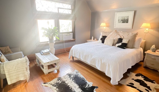 Off Broadway B&B in Denver