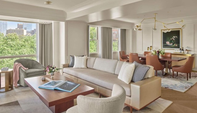 Pet-friendly Accommodation with Scenic Views! Short Walk to Frieda Garcia Park in Boston