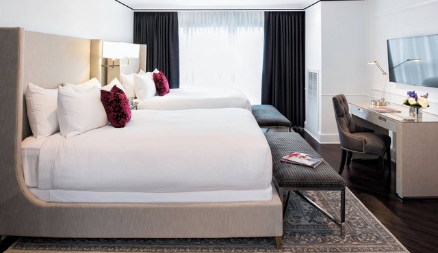 Phoenix Park Hotel in Washington