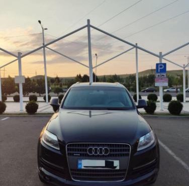 Premium Class Audi in Itʼkhvisi