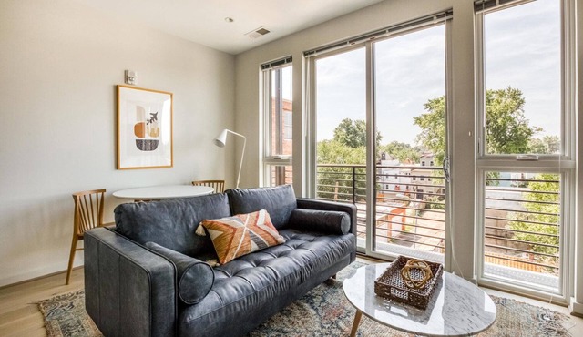 Premium H Street 1BR w/W/D, nr Light Rail Station & Buses, by Blueground in Washington
