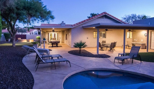 Private Playground: Golf Pool Table and Hot Tub! in Scottsdale