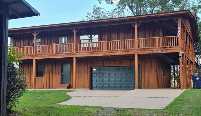 Private Riverfront Acreage/Hunt, Fish & Unwind in White Hall