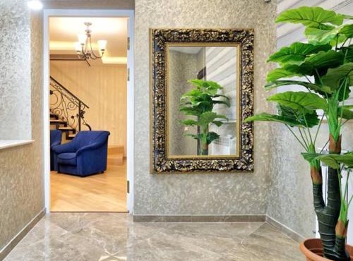 Q&B Boutique House