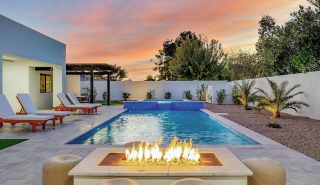 Querencia | Pool, Hot Tub, Putting Green, Fire Pit, TPC Golf | Scottsdale in Scottsdale