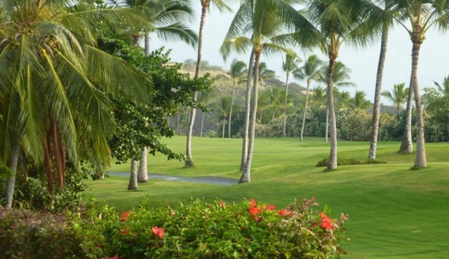 Quiet Condo on the Kona Country Club Golf Course in Kailua Kona