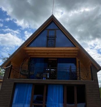 RIVERSIDE Cottage