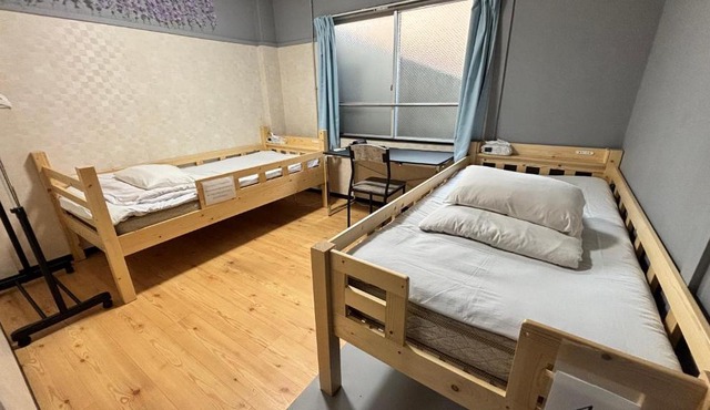 Rock Hostel in Osaka