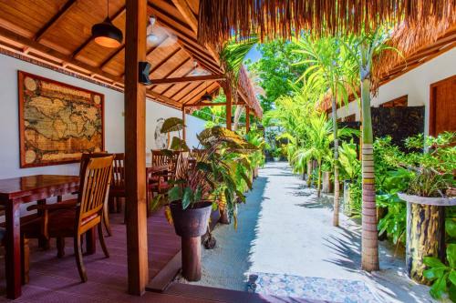 Rustic Villa in Guraidhoo