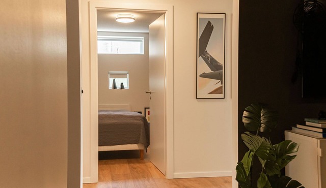 Smart Luxury - Private Gym, Sauna, and Hot Tub - Smart Home in Keflavík