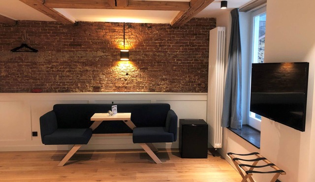 Stay in our centrally located 18th century house. Contactless stay possible. in Amsterdam