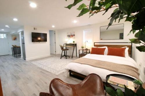 Studio Apartment near RFK fields in Washington