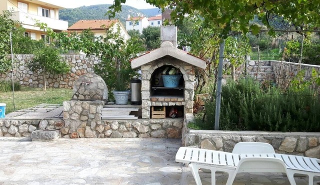 Studio flat with terrace Martinšćica, Cres (AS-14334-c) in Martinšcica