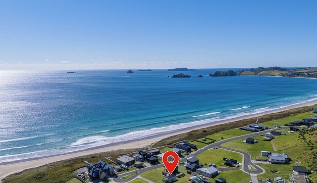 Sunhaven Pocket - Opito Bay Holiday Home in Opito Bay