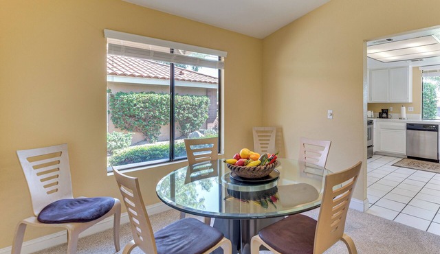 Sunny Pad w/Patio & Pool Access in Palm Desert! in Palm Desert