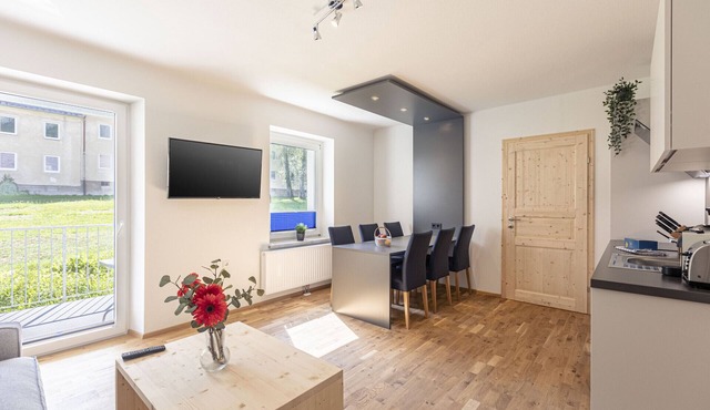 Superior Apartment with IR sauna & whirlpool tub II in Eisenerz