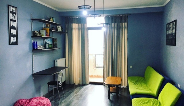 Tako's Cozy Home with King-Size Bed (entire flat)