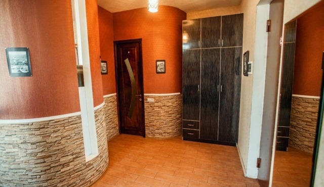 Tbilisi apartment 444