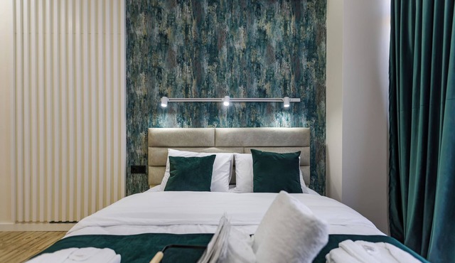 Tbilisi Luxe Jacuzzi Studio