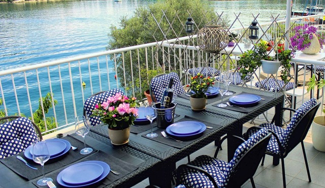 Three bedroom apartment near beach Korčula (A-14612-a) in Korčula