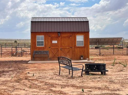 Tiny Tiny Bunkhouse in Cane Beds