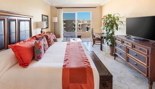 Top Floor-Award Winning Oceanfront Resort!-on Medano Beach! in Cabo San Lucas