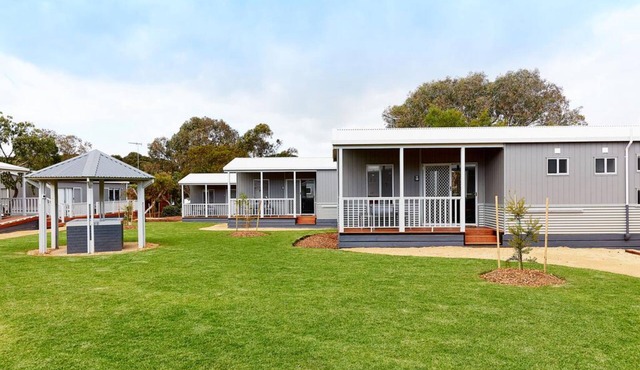 Torquay Foreshore Caravan Park in Torquay