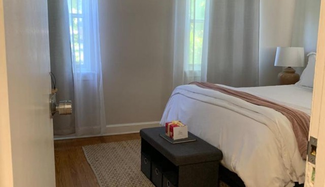 Travelers House - 2 Bedroom,1 Bathroom - 2 Miles to Capitol Hill in Washington